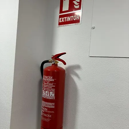 Lägenhet Piso Muy Cerca De La Playa Con Parking